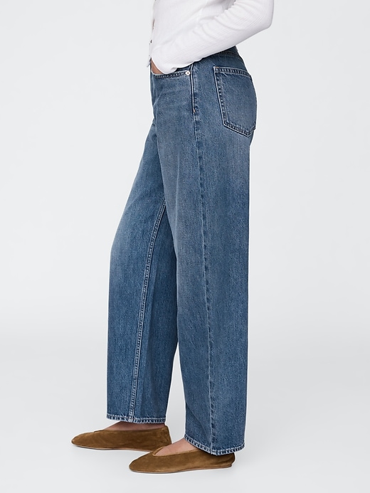 Image number 3 showing, Curvy Mid Rise Barrel Jeans